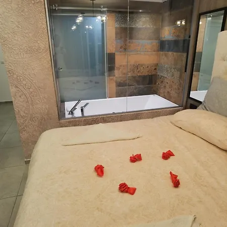 Daire Pavlovic Luxury *